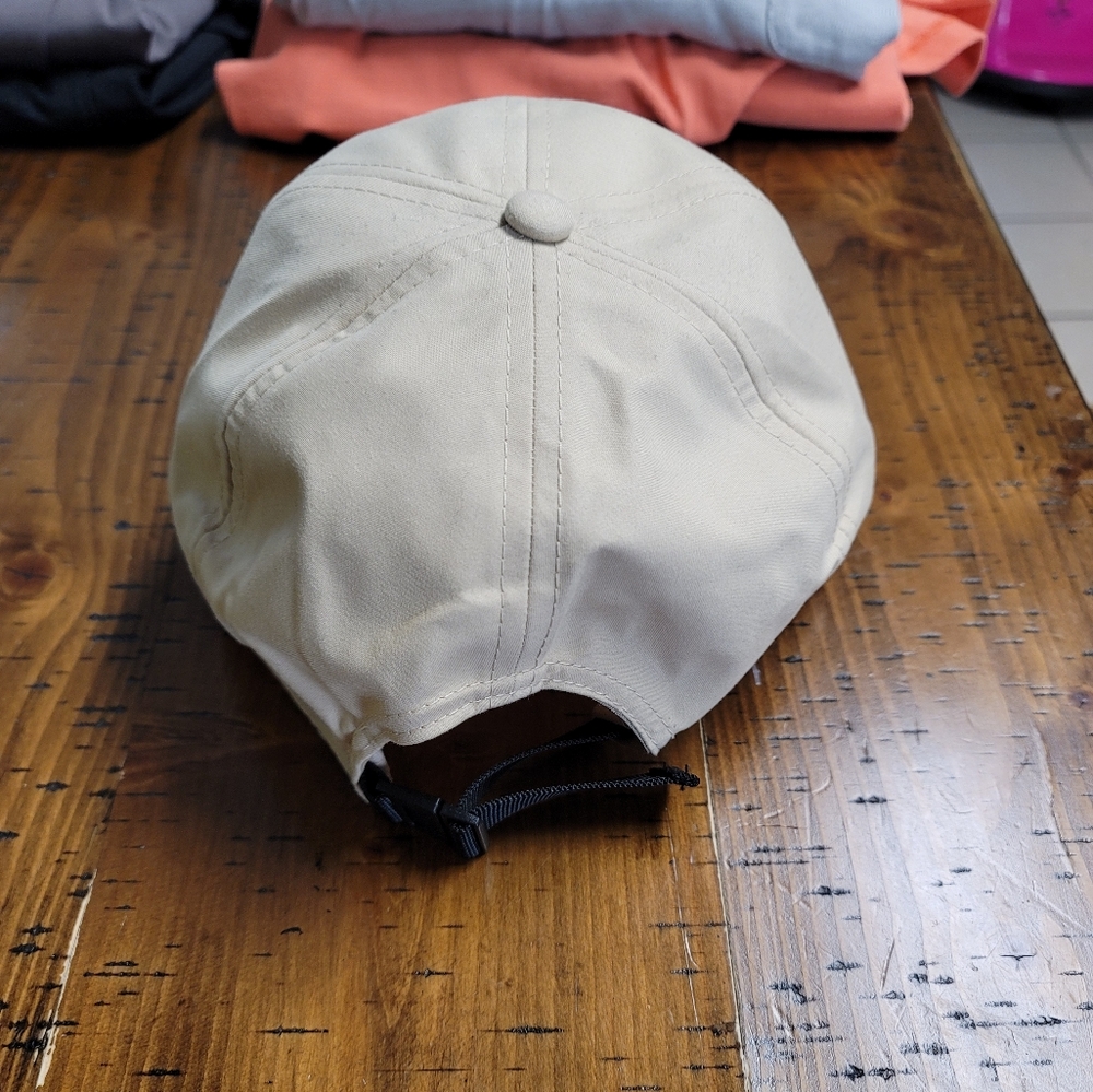 Tan hat - Picture 2 of 2